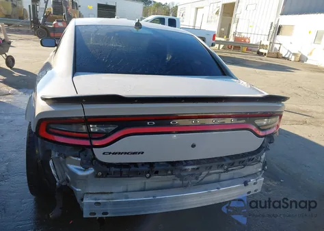 2015 Dodge Charger Police z USA, uszkodzony, nr VIN 2C3CDXAT0FH919069